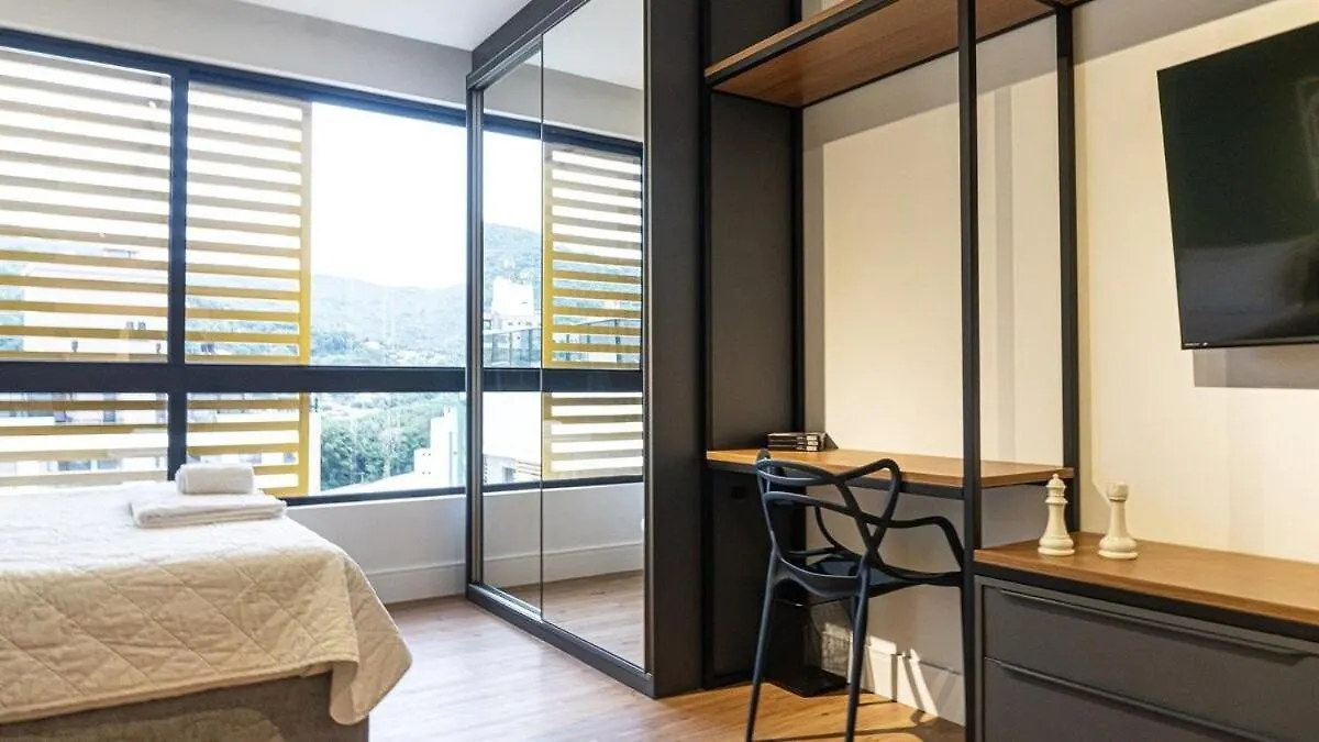 Studios Completo Com Piscina Na Cobertura Florianópolis Apartmán